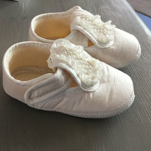 Early-days-baby-shoes-occasion-ivory