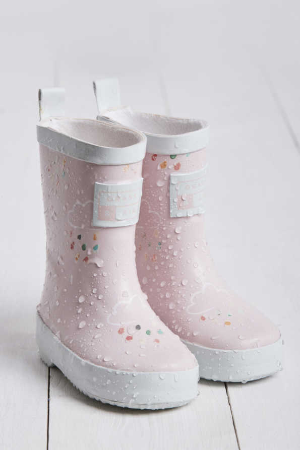 grass-and-air-wellies-pale-pink